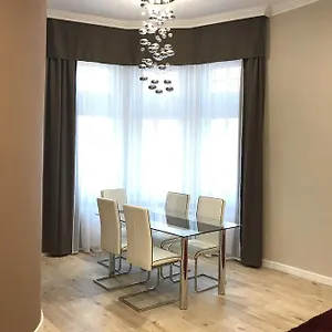 Gozsdu Glamour Budapesta