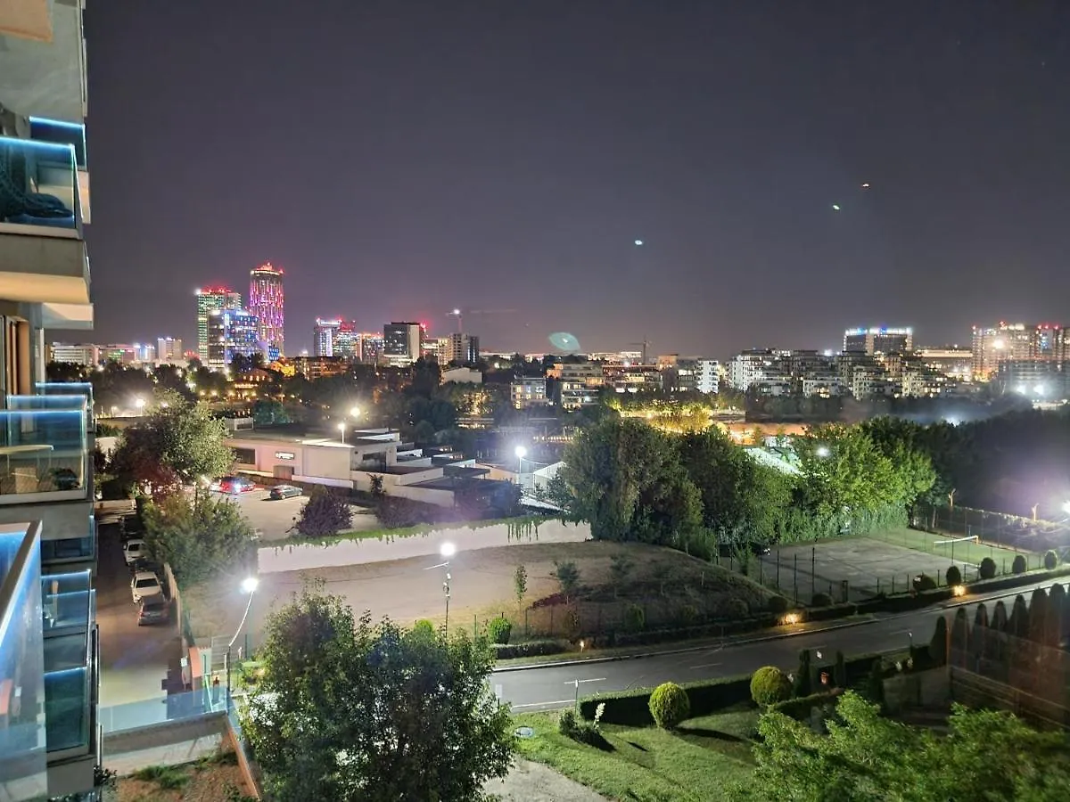Business And Family Luxury Apartments In Floreasca Residence On Bucureşti