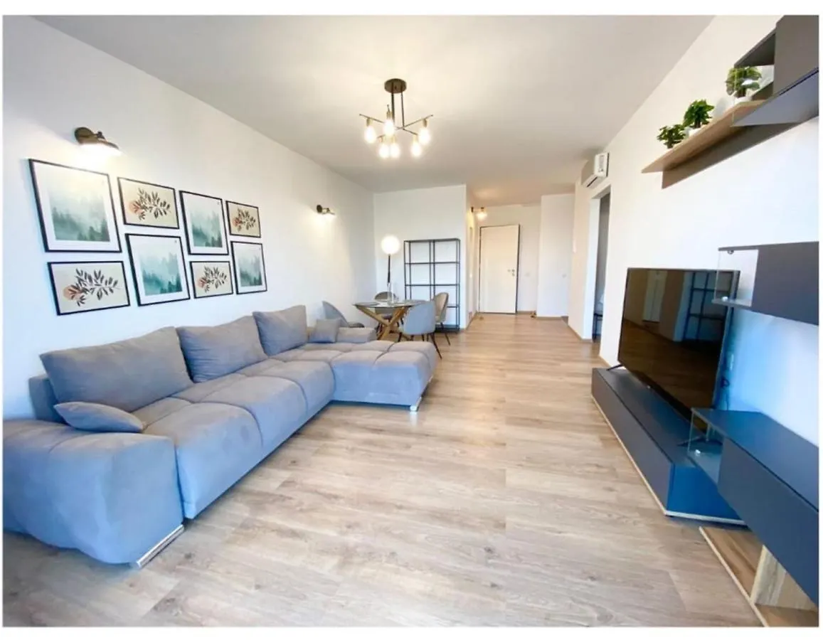 Business And Family Luxury Apartments In Floreasca Residence On Bucureşti