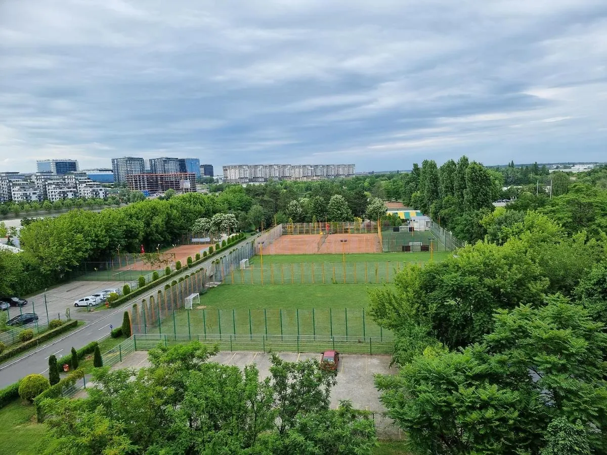 Business And Family Luxury Apartments In Floreasca Residence On Bucureşti