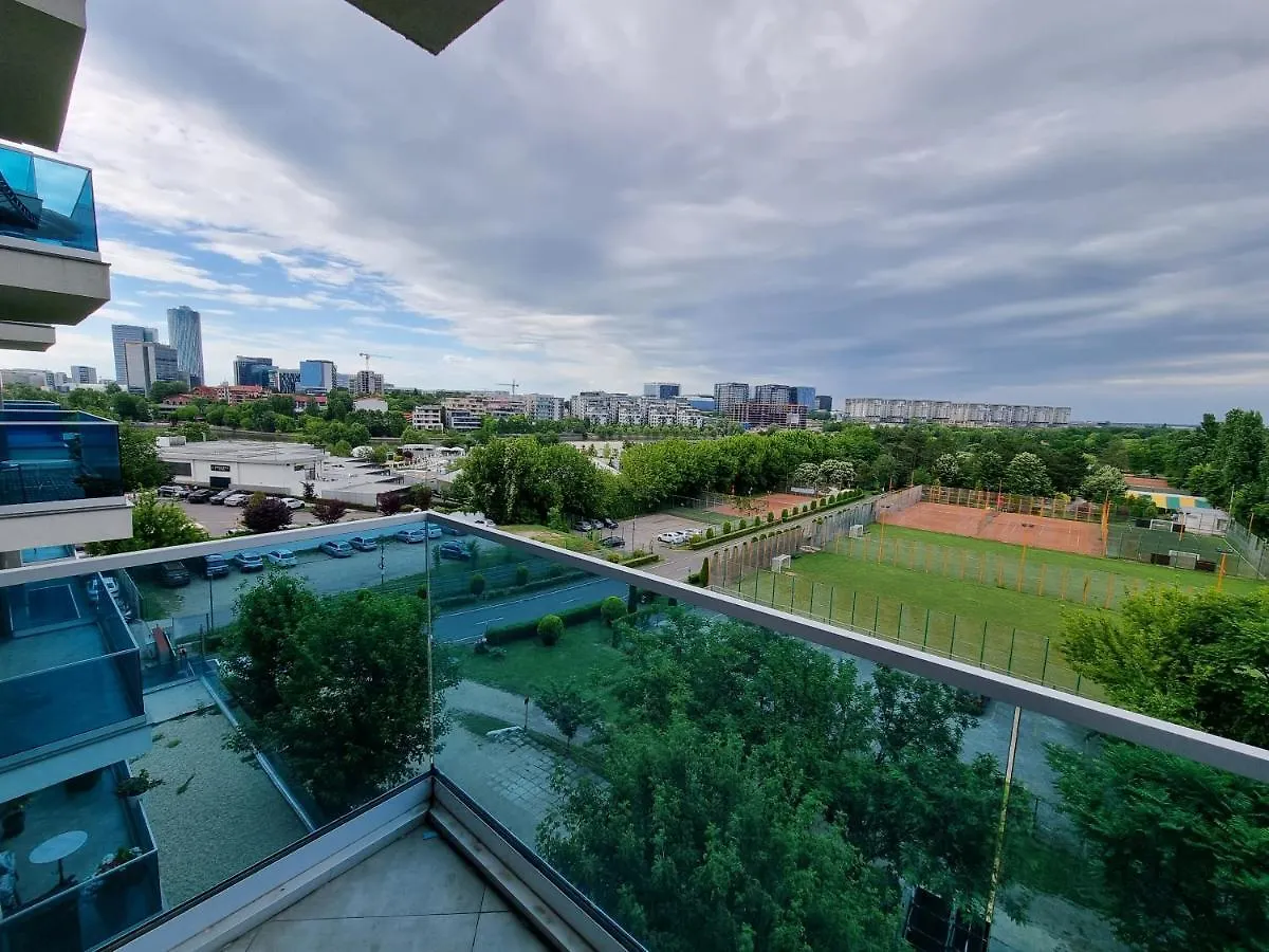Business And Family Luxury Apartments In Floreasca Residence On Bucureşti