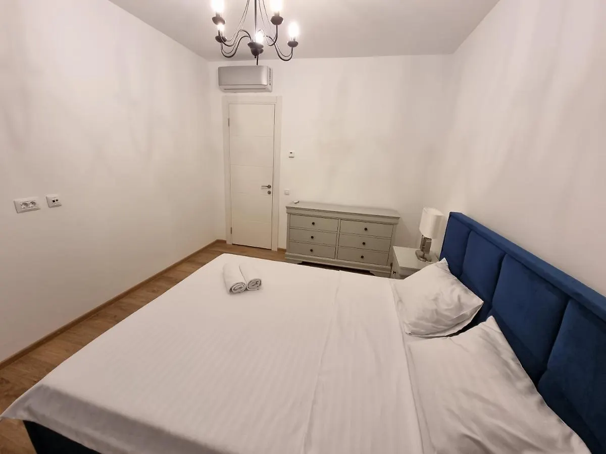 Business And Family Luxury Apartments In Floreasca Residence On Bucureşti