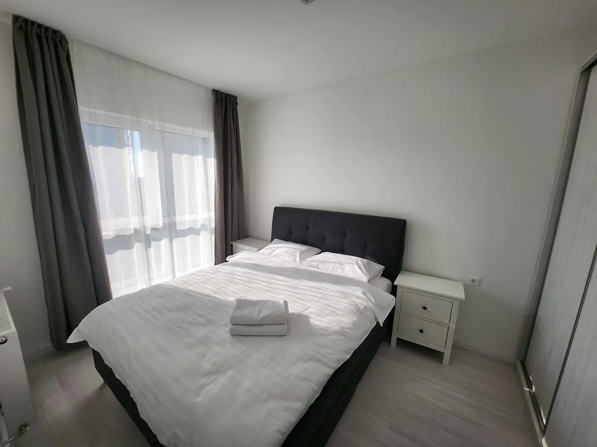 Business And Family Luxury Apartments In Floreasca Residence On Bucureşti