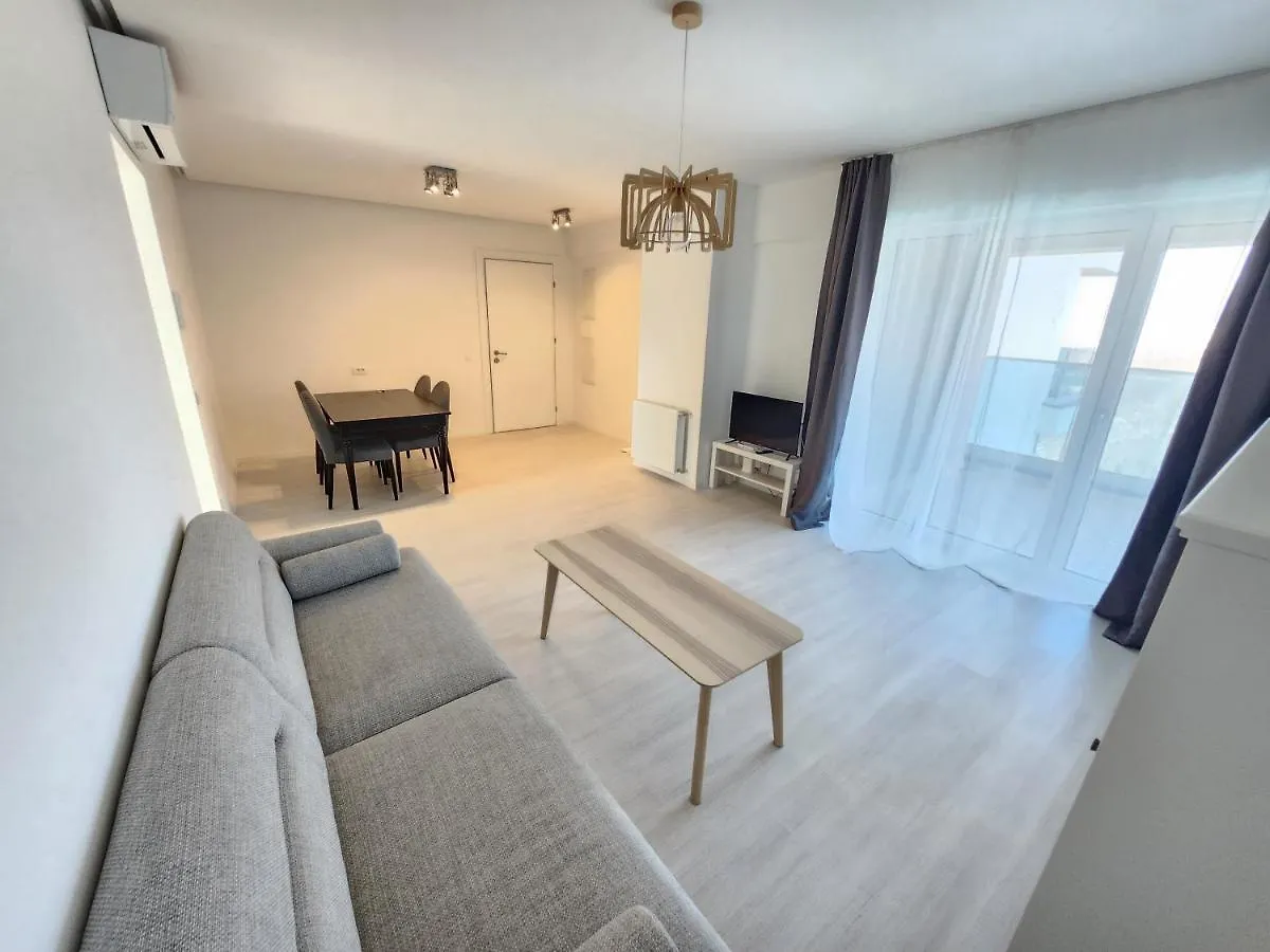 Business And Family Luxury Apartments In Floreasca Residence On Bucureşti
