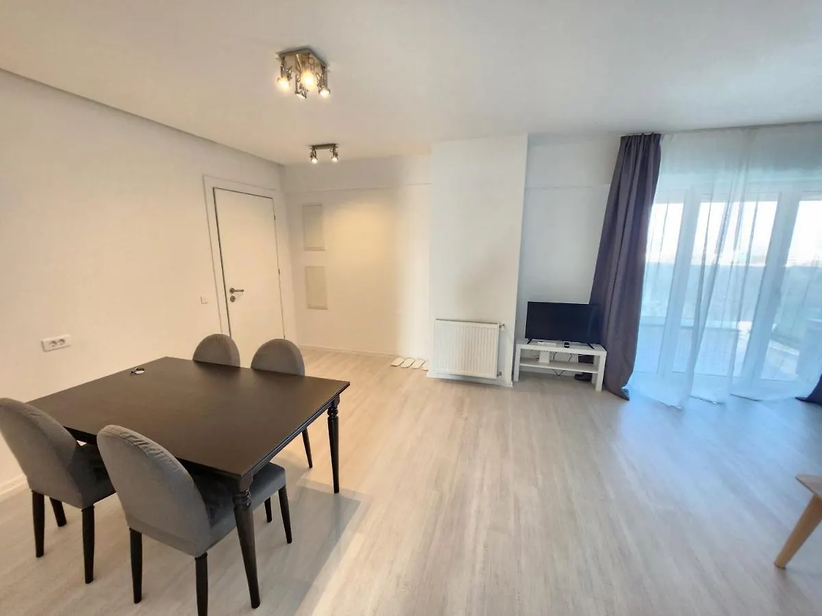 Business And Family Luxury Apartments In Floreasca Residence On Bucureşti